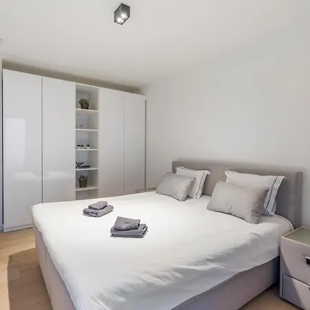 Modern In Hartje Daire *